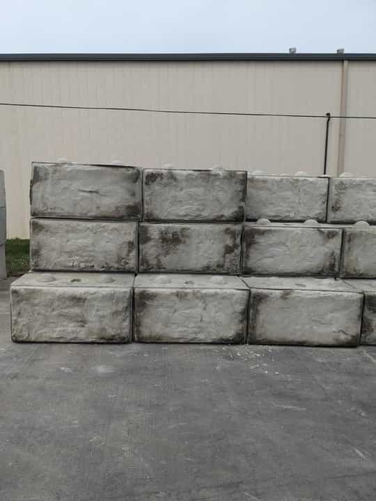 Heavy-duty concrete blocks